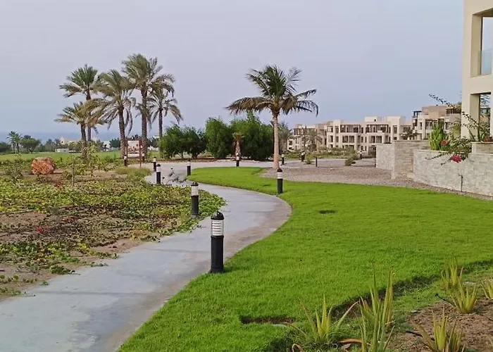 The Vibez Studio Apartment - Jebel Sifah